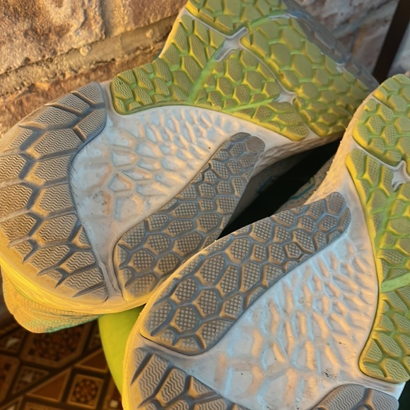 Women’s New Balance running sneakers - Picture 6 of 8